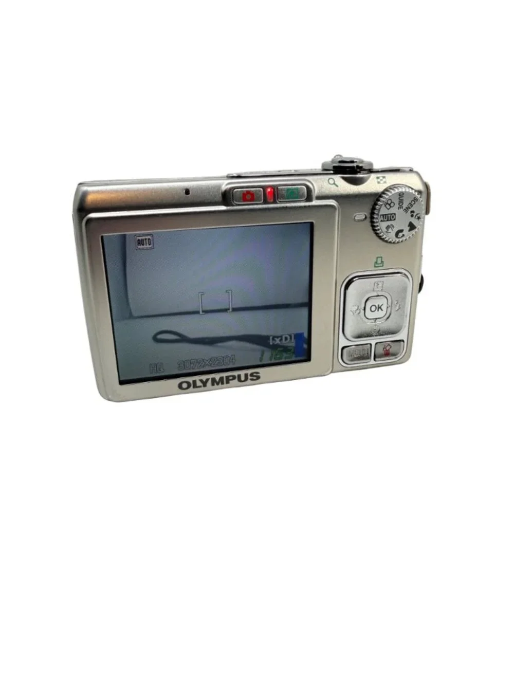 Olympus FE-230 7.1 MP Silver Digital Camera Charger/Batt/XD Card - Tested/Works